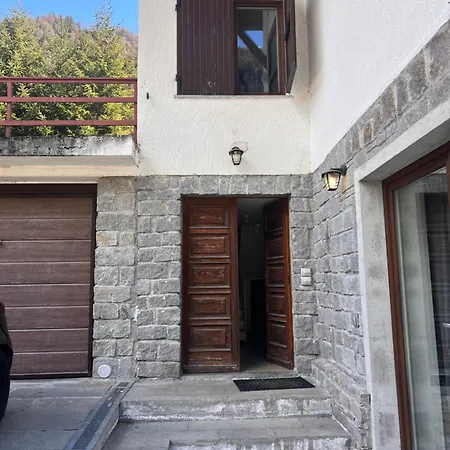 Διαμέρισμα In A Champoluc In Val' D'ayas Frachey